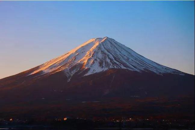 富士山火山最新动态及影响概述